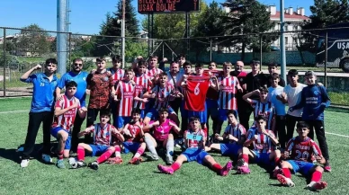 1299 Bilecik Spor, U15 Türkiye Şampiyonası'na gol yağmuruyla başladı! Yağız Efe Güler hat-trick yaptı