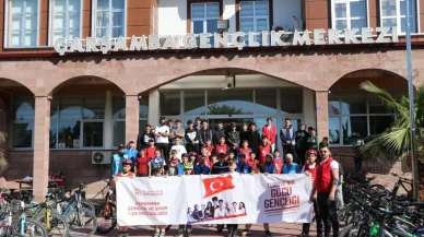 Çarşamba'da Gençlik Haftası coşkusu: 55 genç pedal çevirdi, 'Türkiye’nin Gücü Gençliği' mesajı verildi