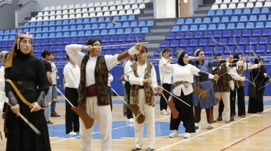 Erzincan Binali Yıldırım Üniversitesi Binicilik ve Okçuluk Takımı'ndan büyük başarı: Bayburt'ta ikincilik