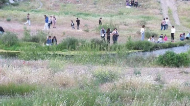 Burhaniye'de Hıdırellez coşkusu: Dilekler suya taşınıyor!