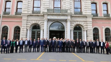 Zonguldak Bülent Ecevit Üniversitesi, üniversite hastanelerinin geleceğini şekillendirecek toplantıya katıldı