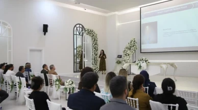 Melikgazi Belediyesi'nden evlilikte sağlıklı iletişim için önemli adım: Seminer düzenlendi
