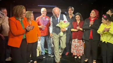 "Televizyon Cumhuriyeti" oyunu prömiyeriyle sahnede! Medya-toplum ilişkisini mizahi bir dille ele alacak
