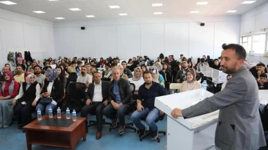Van Büyükşehir Belediyesi'nden gençlere kariyer frsatları: Meslek tanıtım semineri gerçekleşti