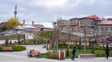 Meteoroloji'den sağanak yağış uyarısı: Ardahan ve çevresinde dikkat