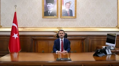 Kocaeli Valisi Aktaş'tan Anneler Günü'nde duygusal mesaj: "Anneler, dünyanın en zor görevini üstleniyor"