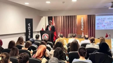 Afyonkarahisar'da 100 eczacıdan anlamlı buluşma: Şuhutlu üniversite öğrencileri için burs seferberliği