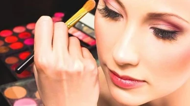 Makyajda göz sağlığı tehlikede! Bu 5 ipucu ile korunun