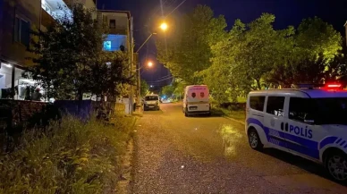Çınarlı Mahallesi'nde silahlı saldırı! 32 yaşındaki D.E. karnından vuruldu, hayati tehlikesi yok