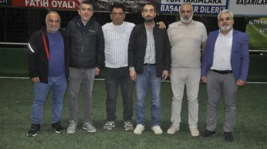 13. Altın Kiraz Dostluk Futbol Turnuvası'nda kadın futbolcuların centilmence mücadelesi sürüyor