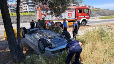 Balıkesir'de tek taraflı trafik kazası: İki yaralı, soruşturma başlatıldı