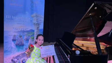 GKV'li Ceyda Sayar, Antalya'da birincilikle döndü! Enstrüman Festivali'nde neler yaşandı?