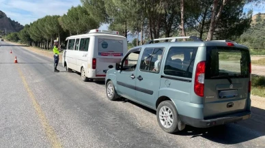 Aydın'da jandarmadan sıkı trafik denetimi: 18 sürücüye 21 bin TL ceza!