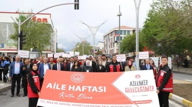 Erzincan'da Aile Günü coşkusuyla kutlandı: Kortej yürüyüşü ve festival etkinlikleri