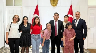 Marmaris Kaymakamı Kaya'dan özel öğrencilere destek dolu ziyaret!