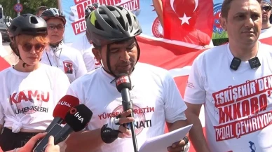 ÜNİPERSEN üyeleri, 8. dönem toplu sözleşme talepleri için Ankara'ya bisikletle geldi