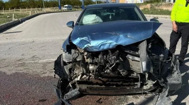 Akçadağ'da trafik kazası: İki araç çarpıştı, bir yaralı hastaneye kaldırıldı