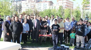 Eskişehir Millet Bahçesi'nde Engelliler Haftası'na özel anlamlı etkinlik: Müzik ve farkındalık dolu anlar