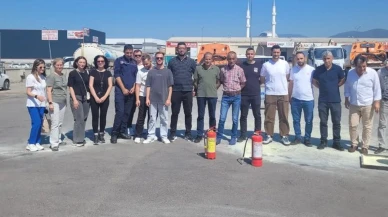 Gölcük Belediyesi personeli yangın eğitimi aldı