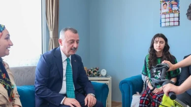 Kocaeli Büyükşehir Başkanı ev ziyaretlerinde bulundu