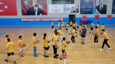 Başiskele yaz spor okulları eğitime başladı