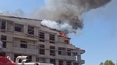 Başiskele’de çatı yangını söndürüldü