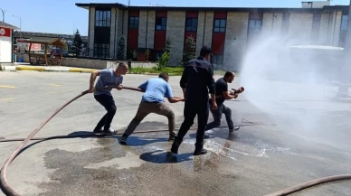 Büyükşehir sanayi kuruluşlarına yangın eğitimi veriyor