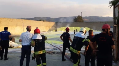 Kocaeli’de kükürt deposunda yangın çıktı