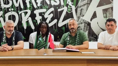 Kocaelispor Joseph Nonge ile 3 yıllık sözleşme imzaladı