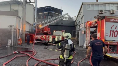 Gebze demir çelik fabrikasında yangın söndürüldü