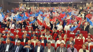 AK Partili Dokuzlar İzmit Belediyesini eleştirdi