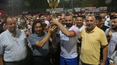 Mamuriye Gölcük futbol turnuvasında şampiyon oldu