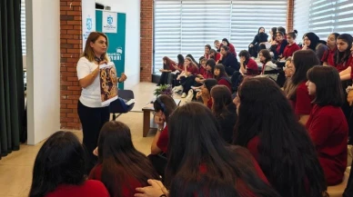 Kocaeli kütüphanelerde söyleşi başlattı