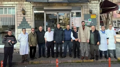 AK Partili heyet Derince'de esnafı ziyaret etti