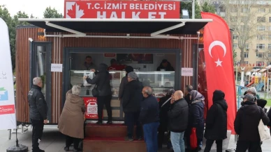 İzmit Halk Et Mobil Aracıyoğun ilgi gördü