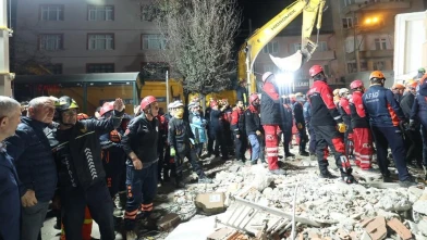 Kocaeli belediyesi mağdur aileleri misafir ediyor