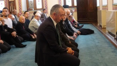 Kocaeli'de Atatürk için mevlit okutuldu