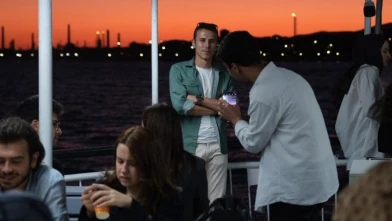 Kocaeli gençleri mehtap turunda kaynaştı