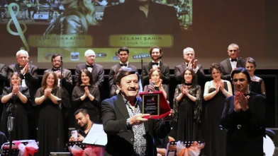 Gebze teknik üniversitesinde selami şahin konseri coşkuyla karşılandı