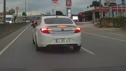 Kocaeli Merkezde Trafikte GTA Oyunu Gibi Sahneler