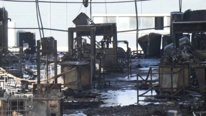 Gebze’de parfüm tesisinde yangından geriye kalanlar