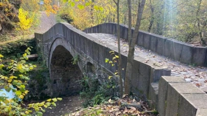 Servetiye Taş Köprüsü tarihe direniyor