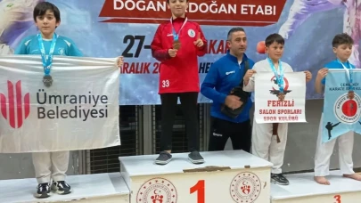 Körfezli karateciler Türkiye şampiyonasında 13 madalya kazandı