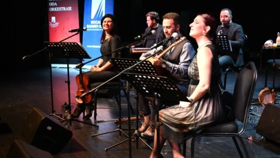 Kocaeli Atatürk şarkılarıyla coştu