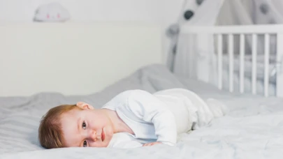 Bebeğinizin İlk Yatağı: Doğru Beşik Seçimi Neden Önemli?