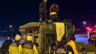 Kuzey Marmara Otoyolunda kaza trafiği durdurdu