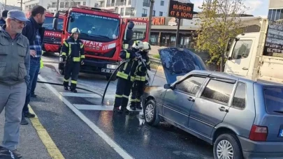 Kocaeli'de seyir halindeki araç yandı