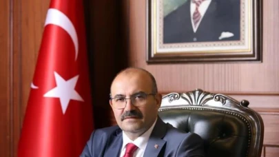 Balıkesir Valisi Ustaoğlu'ndan 1 Mayıs mesajı: Emeğin değeri ve çalışan hakları vurgulandı