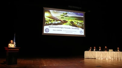 Uşak Üniversitesi'nde iklim değişikliği paneli: Tarım için çözüm önerileri masaya yatırıldı