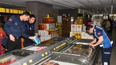 Osmaniye'de Zabıta denetimi: Tarihi geçmiş ürünler imha edildi, hijyen kuralları hatırlatıldı